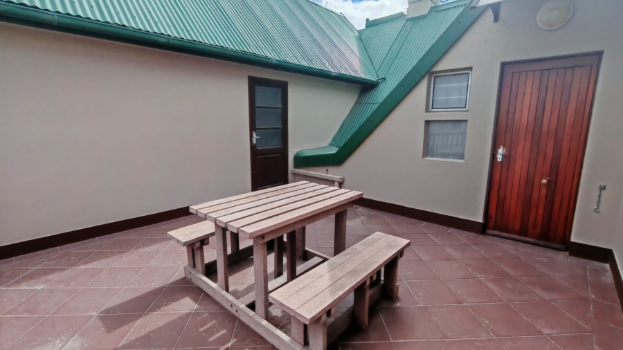 5 Bedroom Property for Sale in Twee Kuilen Western Cape